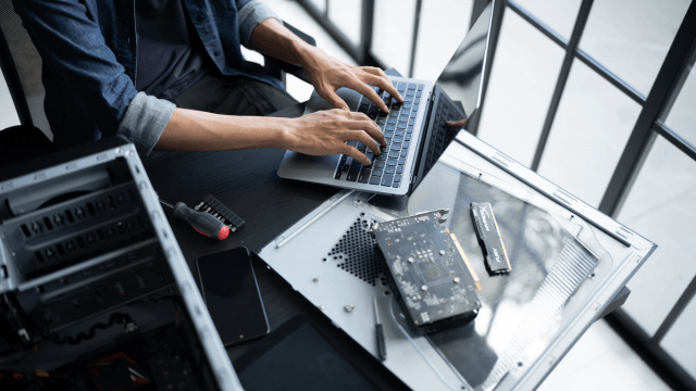 какво представлява електронен портфейл